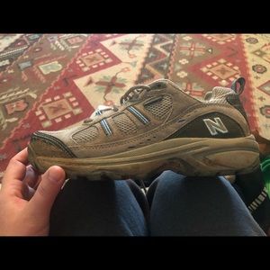 New Balance Womens Hiking Shoes, Size 8